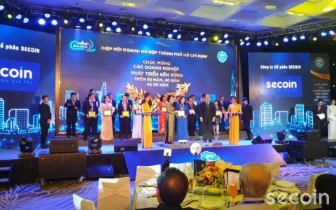 Secoin được UBND TP HCM trao tặng danh hiệu Sản phẩm, dịch vụ tiêu biểu TP HCM năm 2019 và Doanh nghiệp phát triển bền vững trên 30 năm